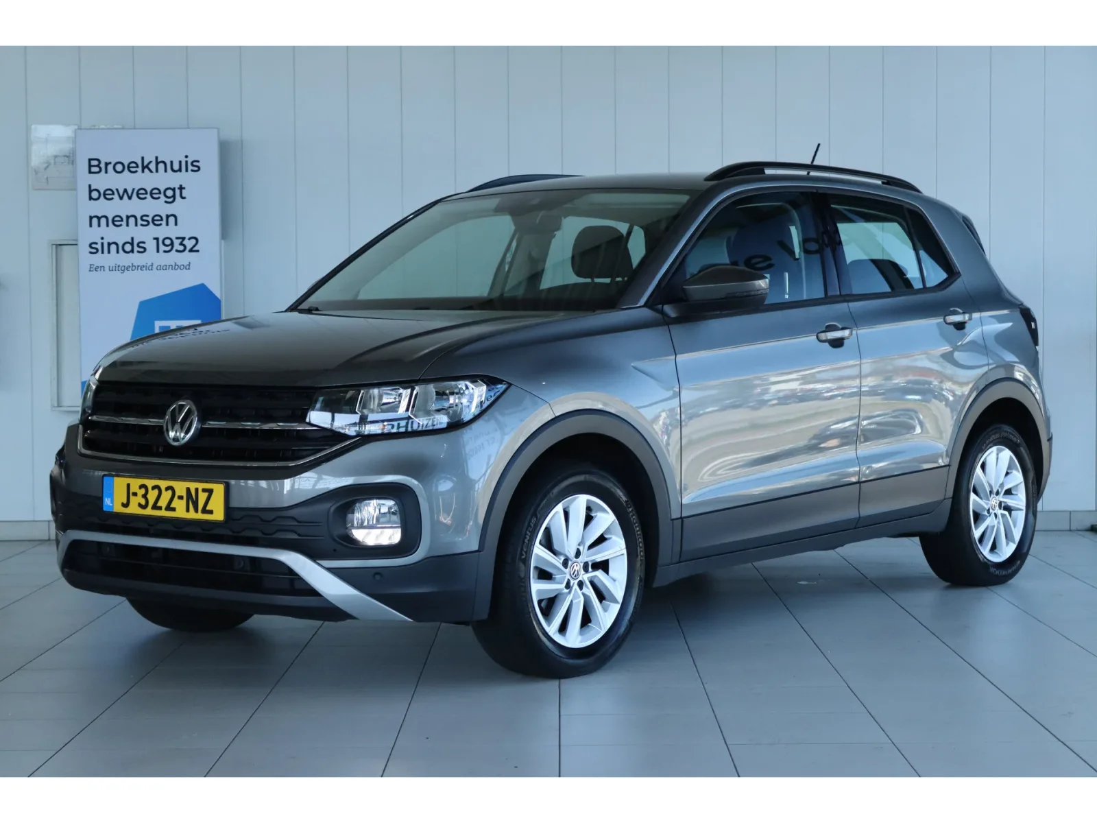 Volkswagen T-Cross (2020) — foto 1
