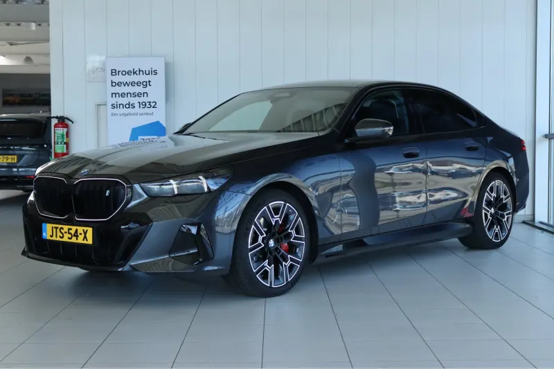 BMW i5 (2026)