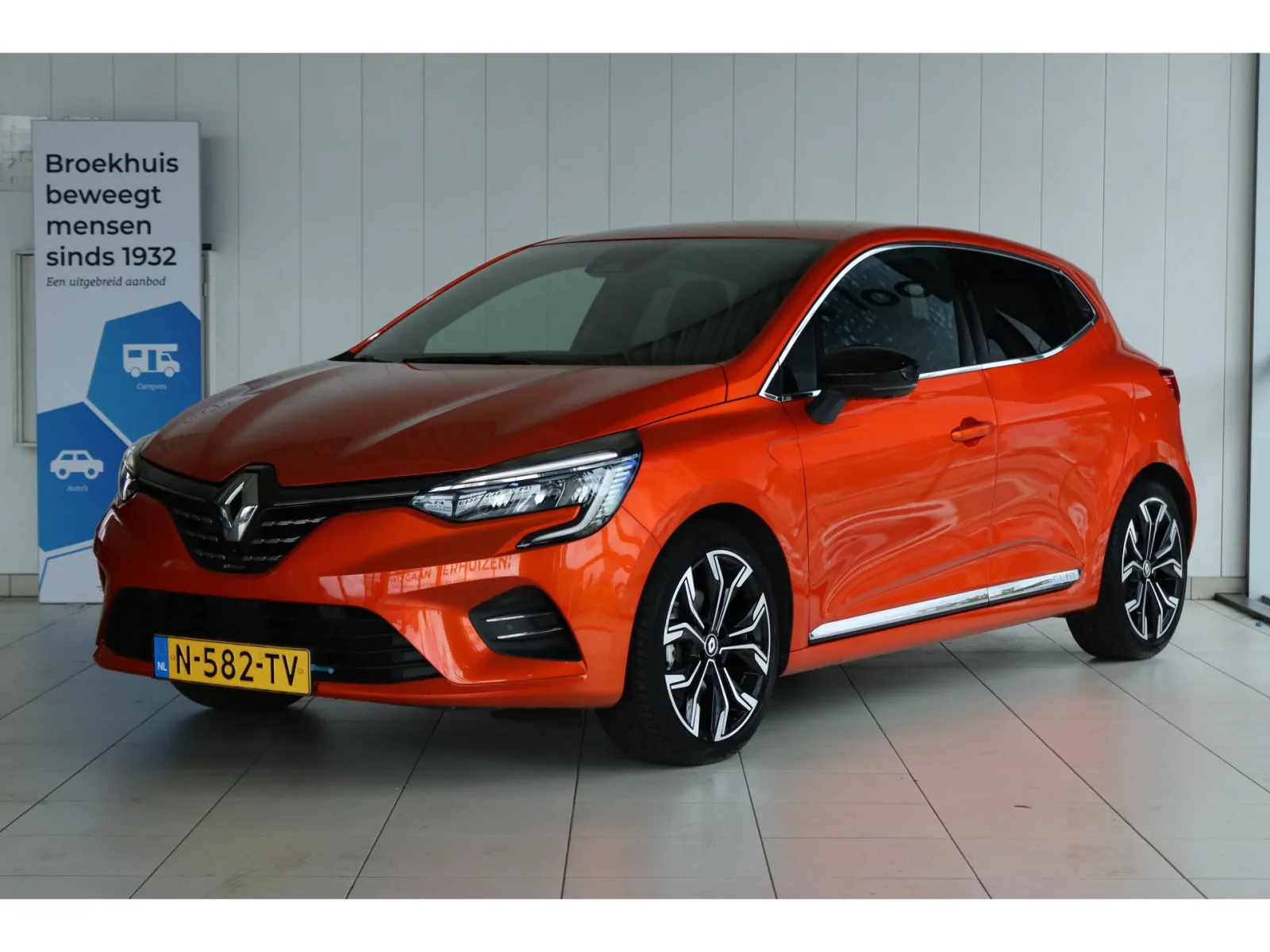 Renault Clio (2022) — foto 1
