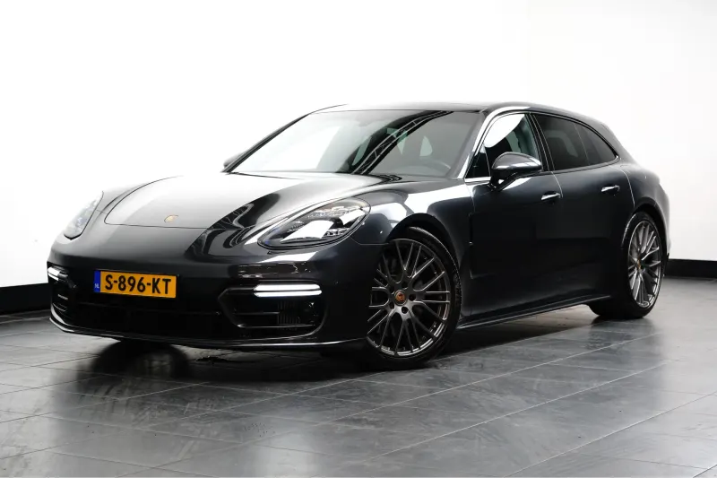 Porsche Panamera (2022)