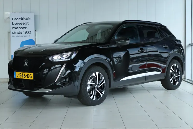 Peugeot e-2008 (2021)