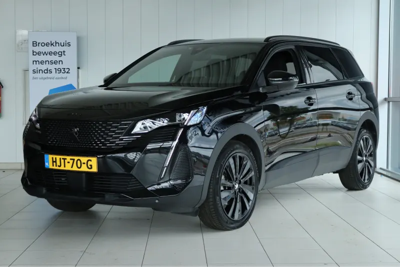 Peugeot 5008 (2023)