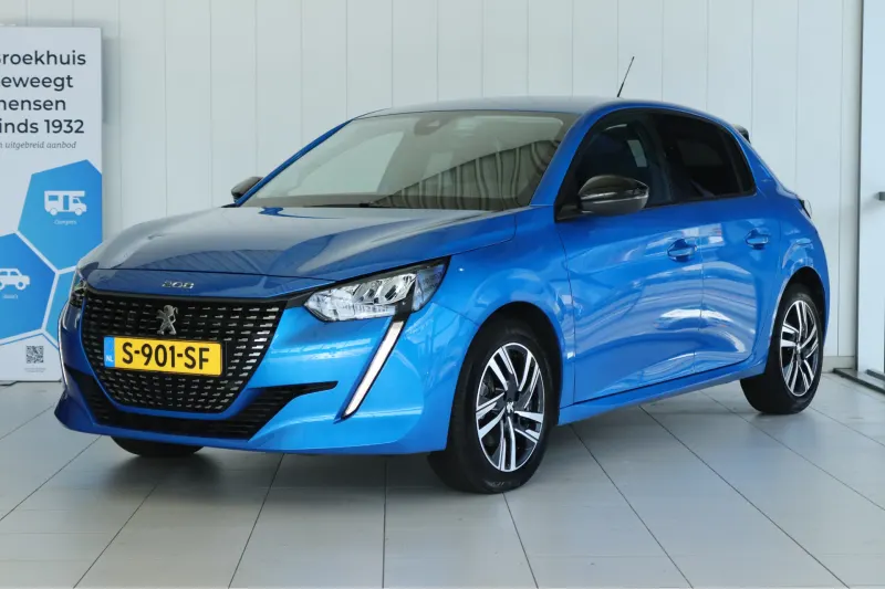 Peugeot 208 (2023)