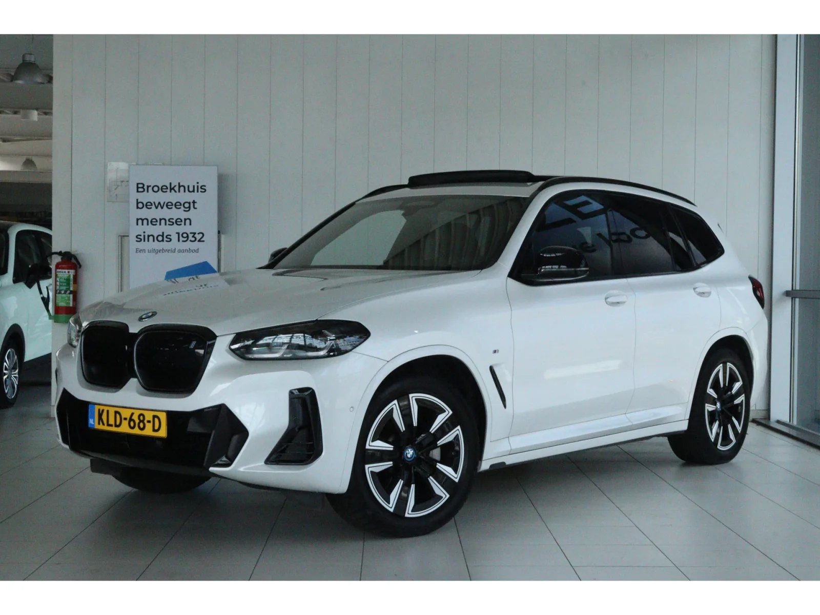 BMW iX3 (2023) — foto 1