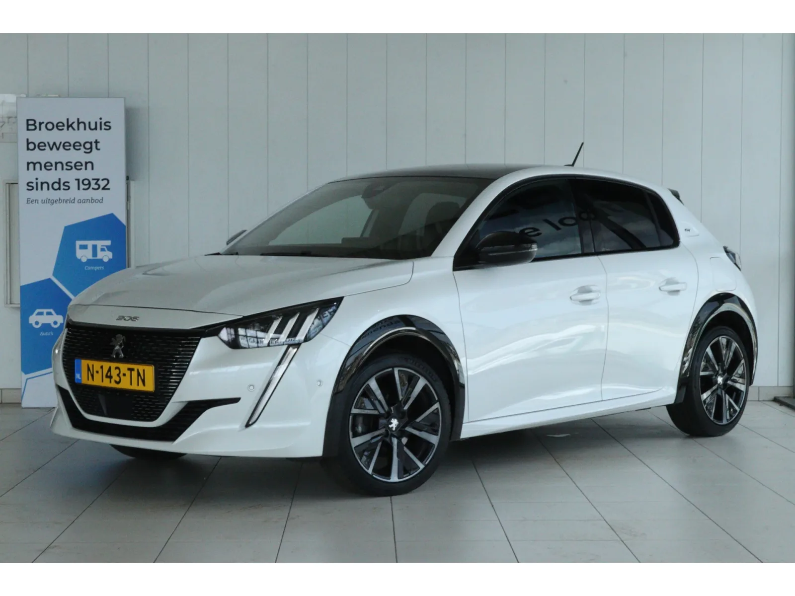 Peugeot 208 (2022) — foto 1
