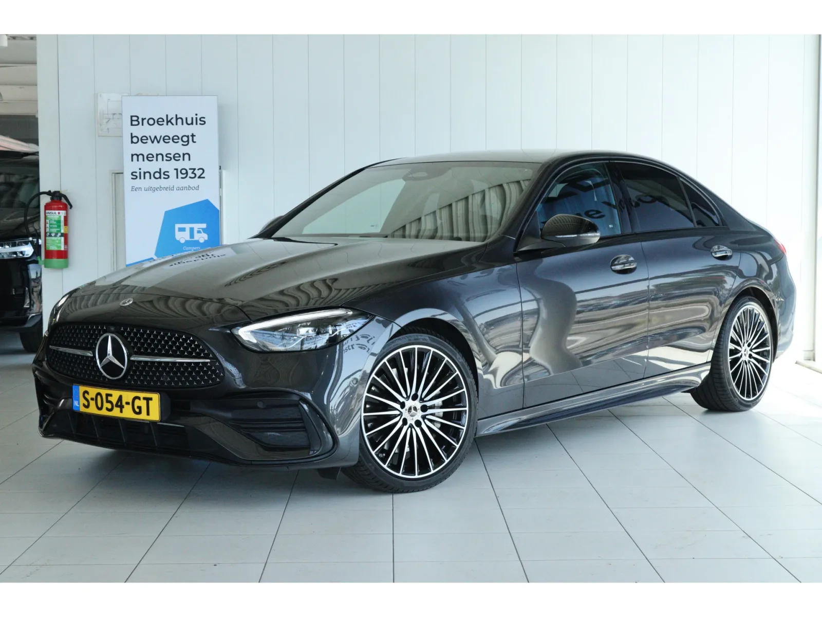 Mercedes-Benz C-Klasse (2023) — foto 1