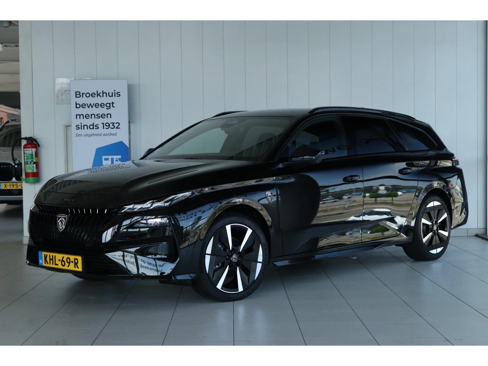Peugeot e-308 (2026) — foto 1