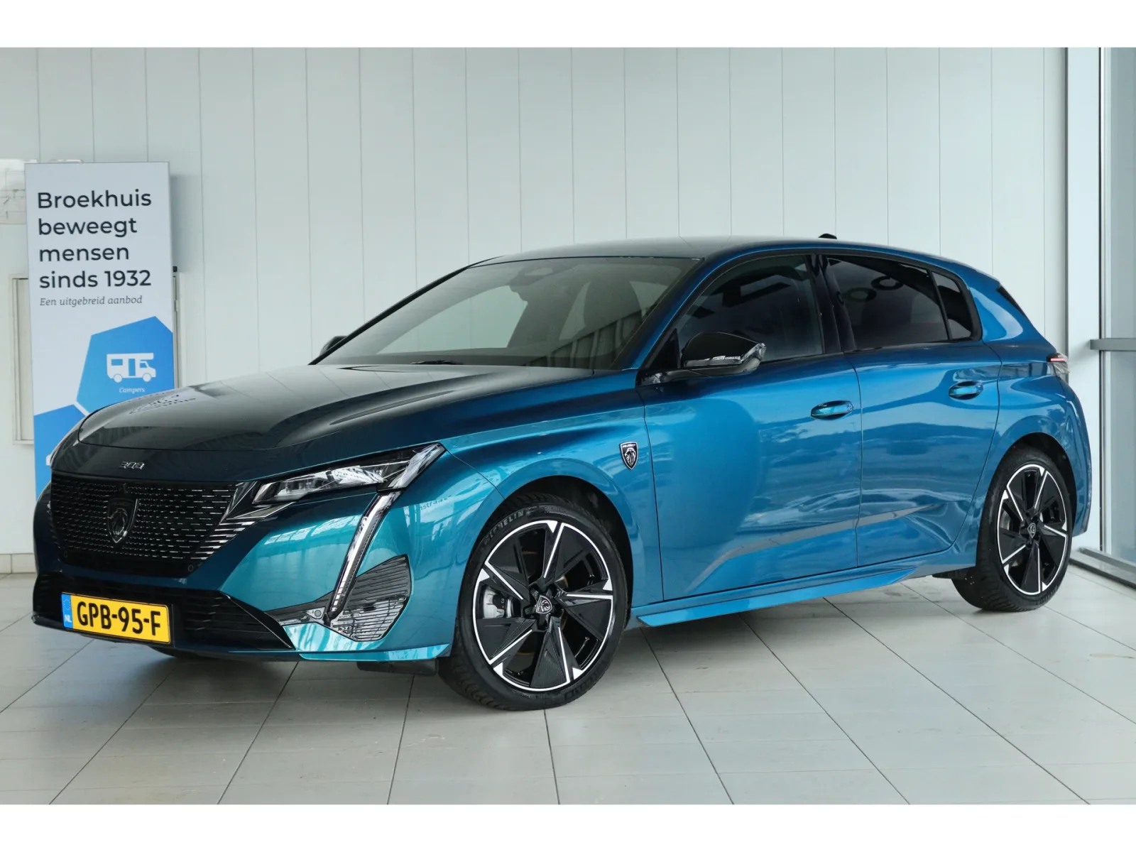 Peugeot e-308 (2024) — foto 1