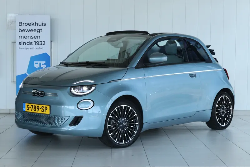 Fiat 500C (2021)