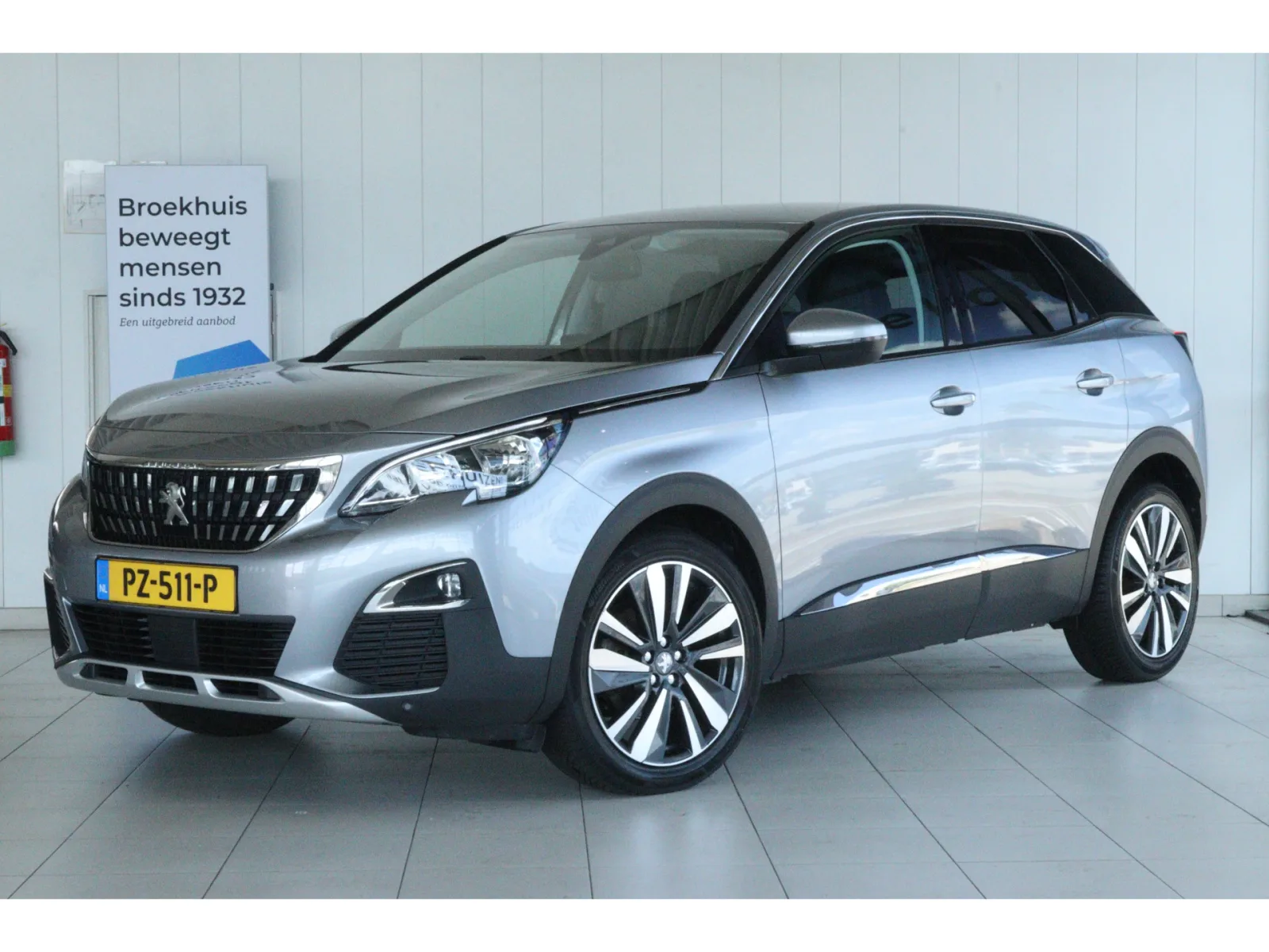 Peugeot 3008 (2017) — foto 1