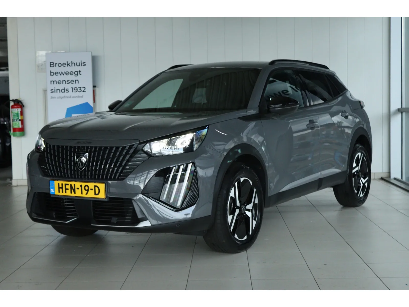Peugeot 2008 (2024) — foto 1