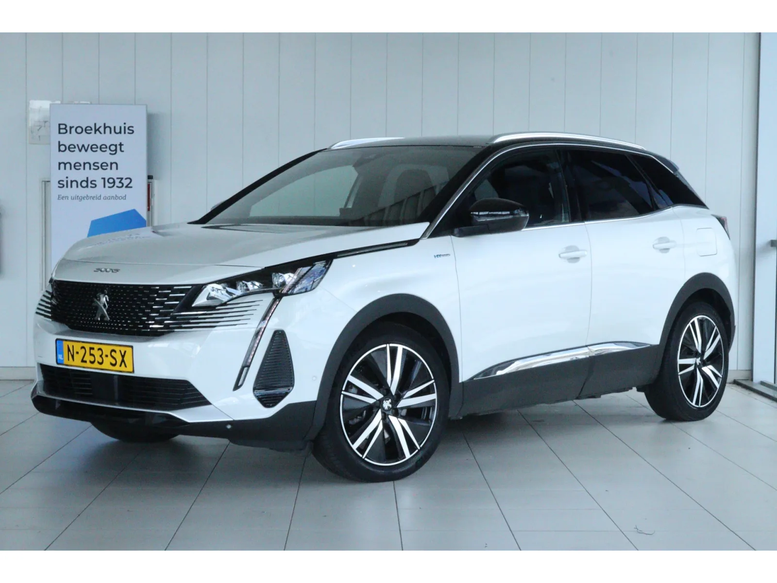 Peugeot 3008 (2022) — foto 1