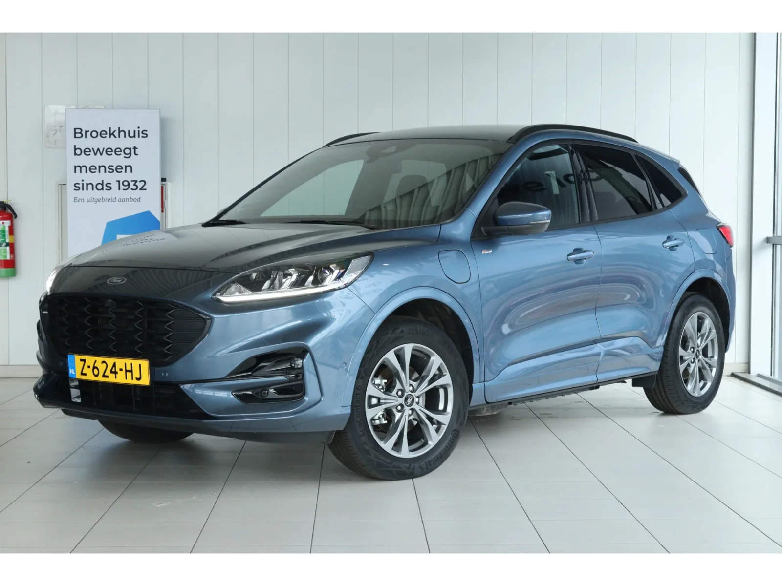 Ford Kuga (2024) — foto 1