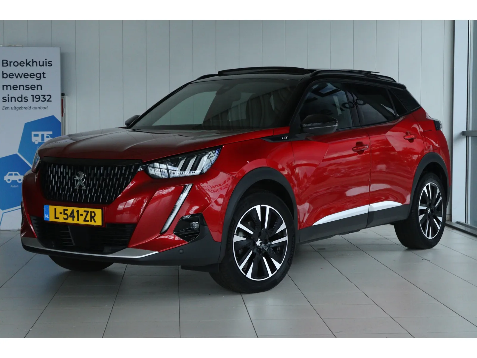 Peugeot 2008 (2021) — foto 1