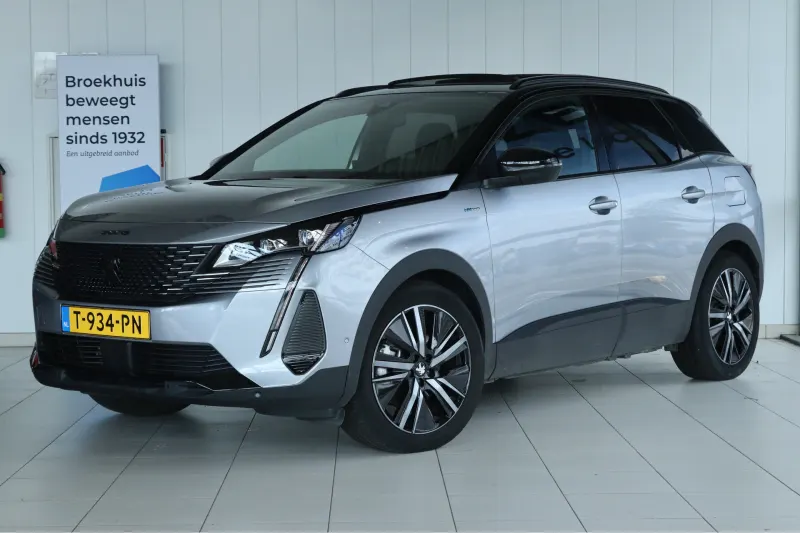 Peugeot 3008 (2023)