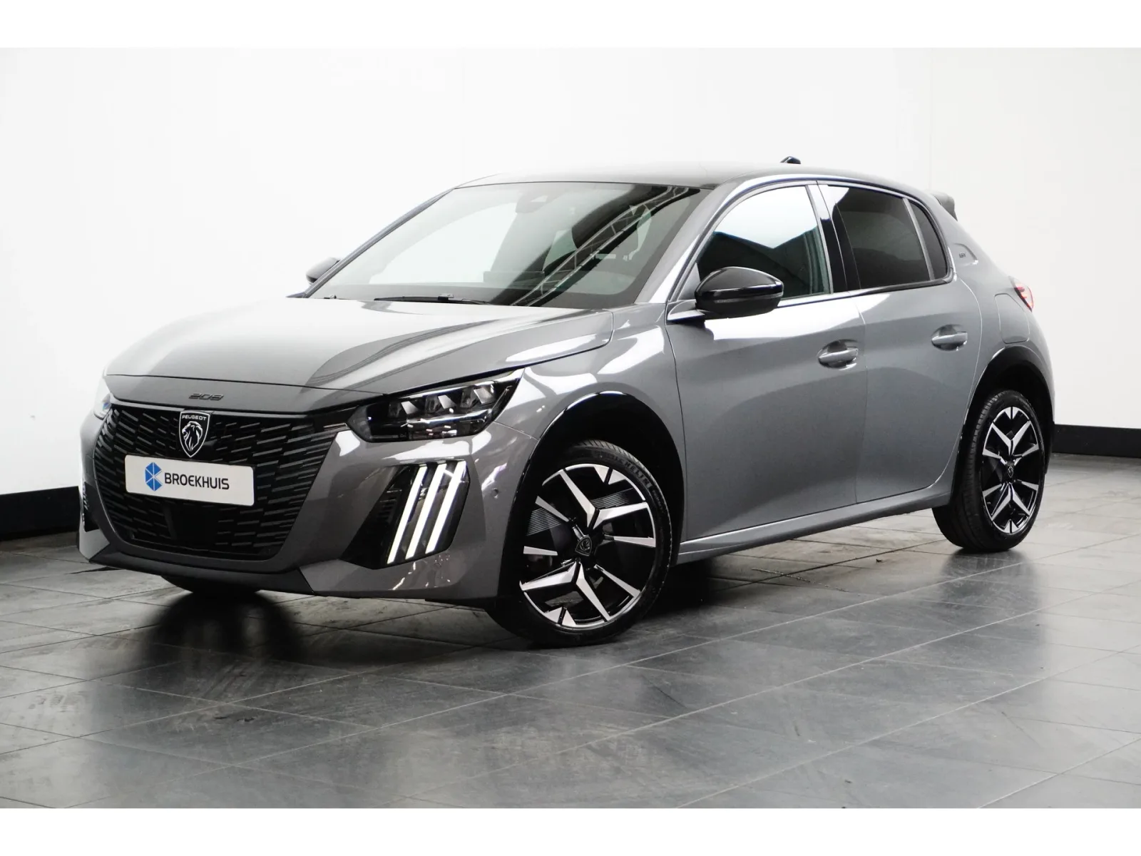 Peugeot 208 (2024) — foto 1