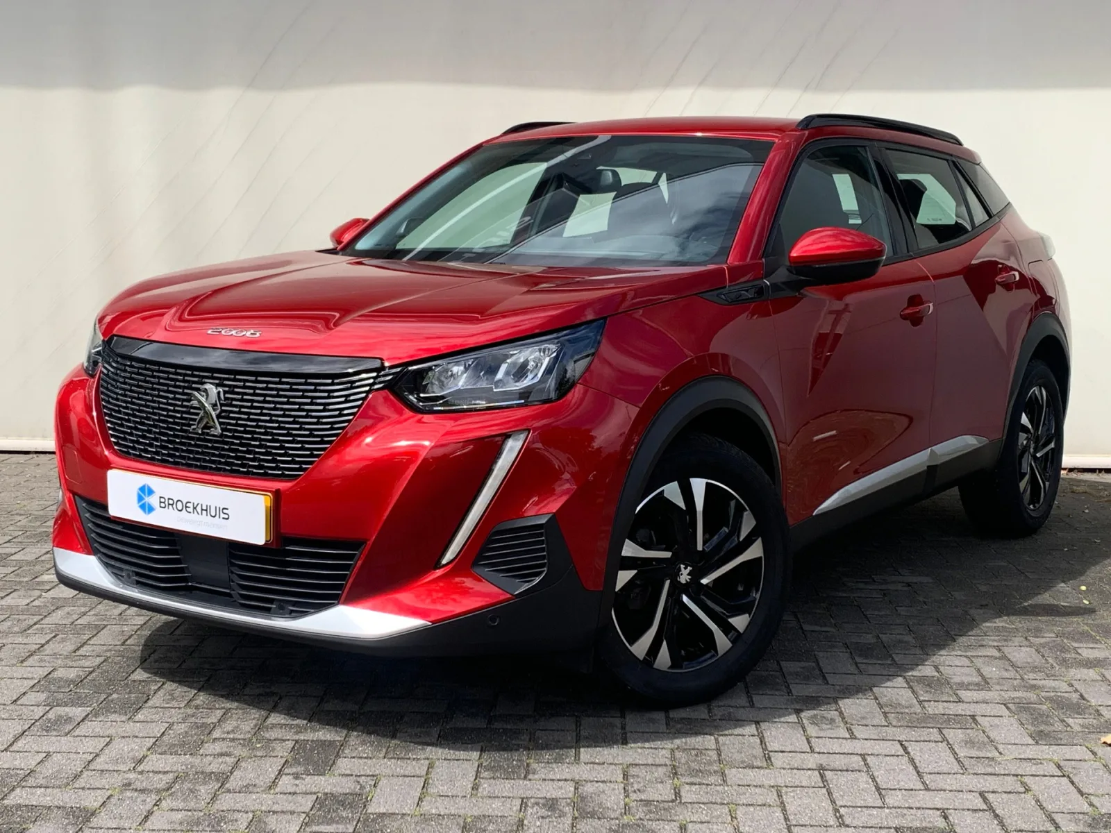 Peugeot 2008 (2020) — foto 1