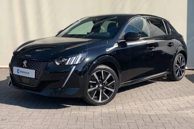 Peugeot 208 (2022)