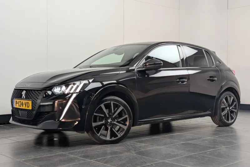 Peugeot 208 (2022)