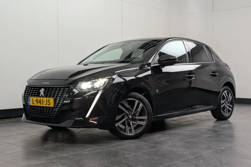 Peugeot 208 (2021)