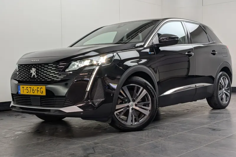 Peugeot 3008 (2023)