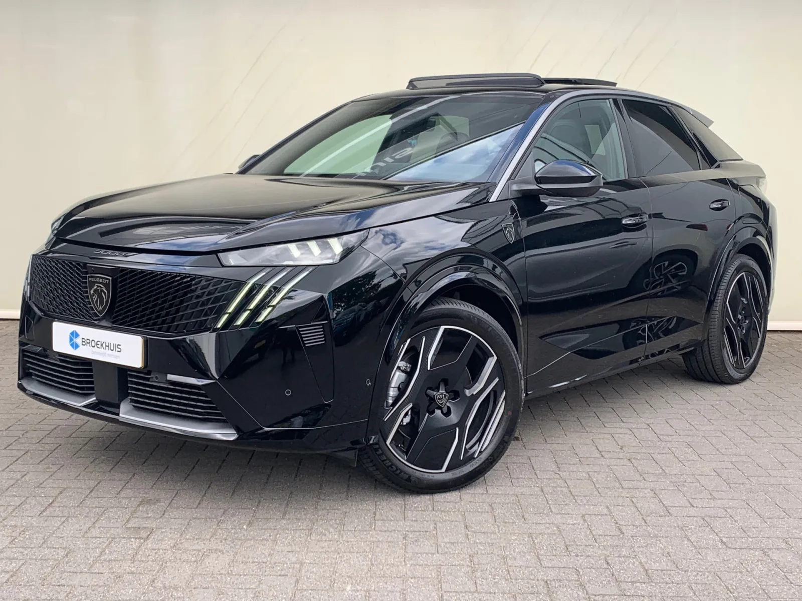 Peugeot e-3008 (2026) — foto 1