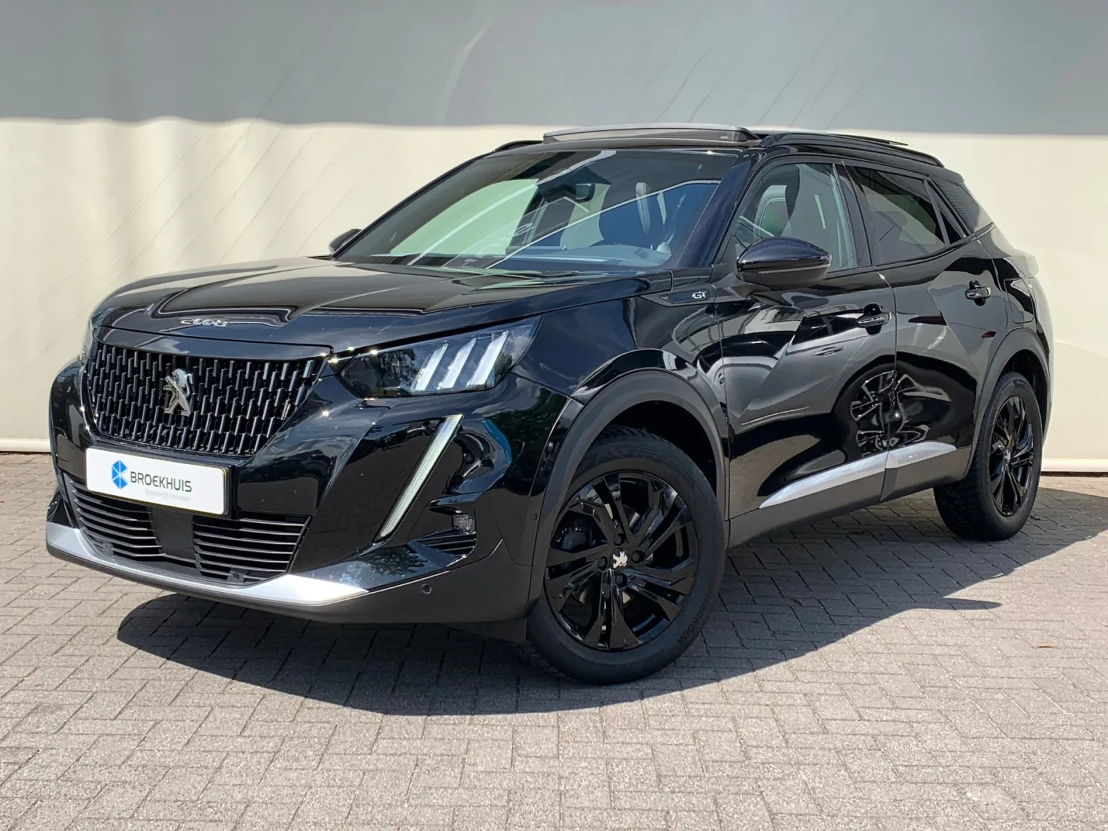 Peugeot 2008 (2021) — foto 1