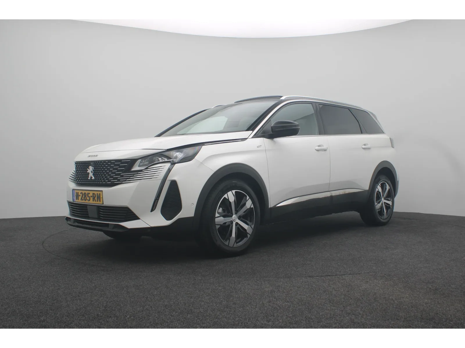 Peugeot 5008 (2022) — foto 1