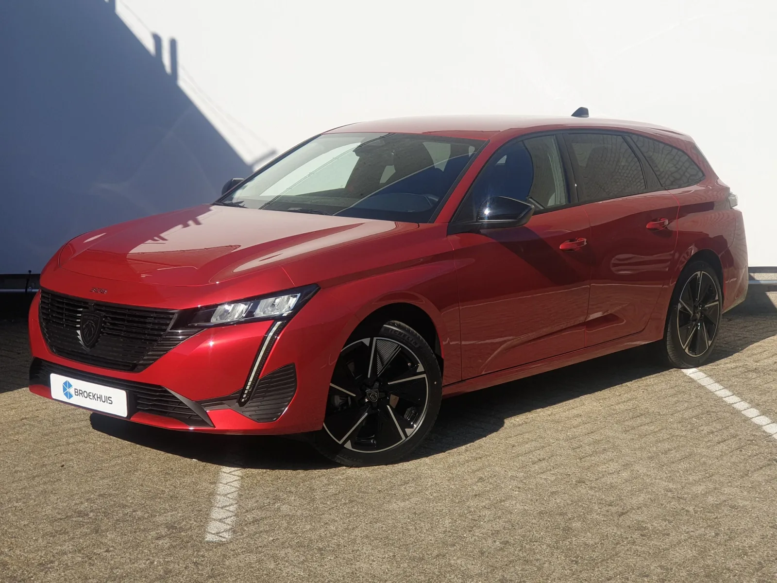 Peugeot e-308 (2026) — foto 1