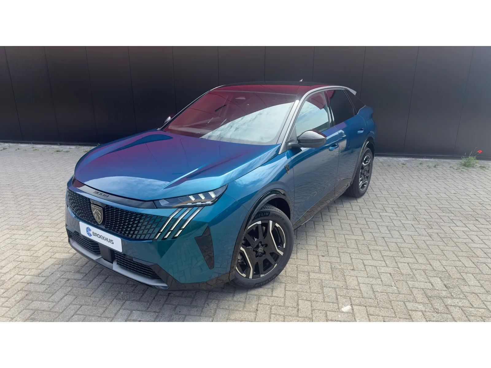 Peugeot e-3008 (2026) — foto 1