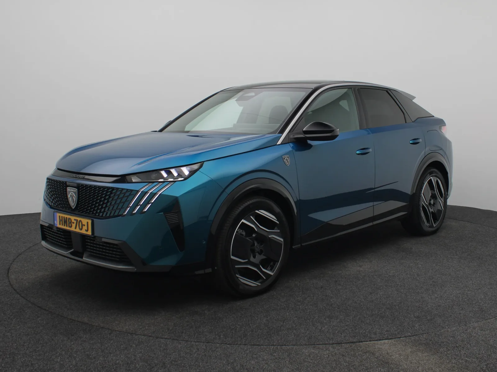 Peugeot e-3008 (2025) — foto 1