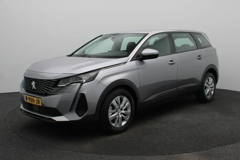 Peugeot 5008 (2021)