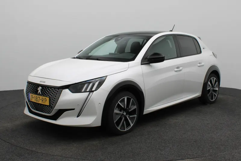 Peugeot e-208 (2022)