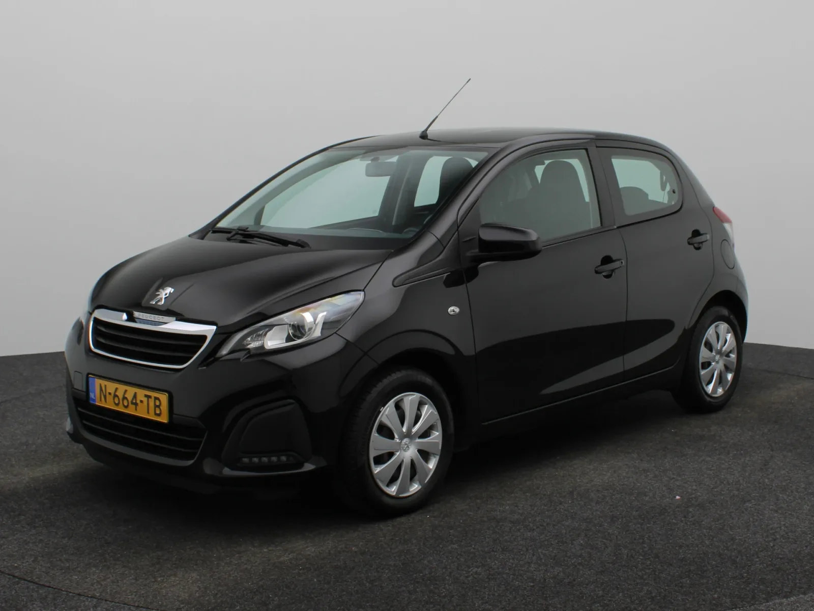 Peugeot 108 (2022) — foto 1