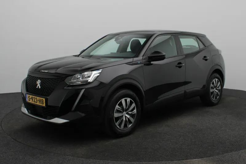 Peugeot e-2008 (2023)