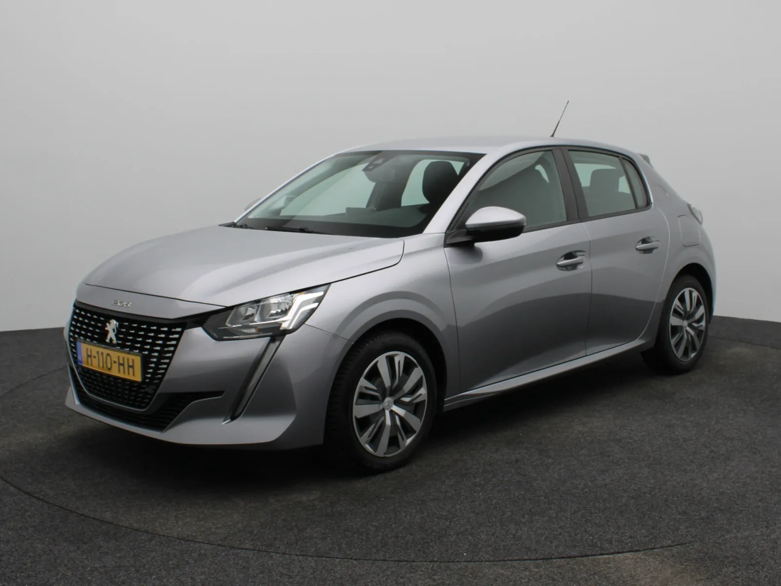 Peugeot 208 (2020) — foto 1
