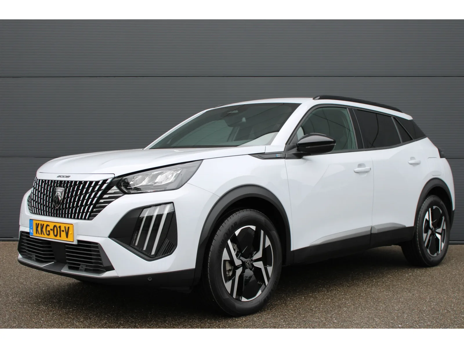 Peugeot e-2008 (2026) — foto 1