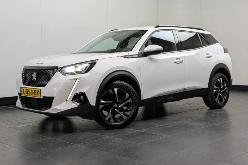 Peugeot 2008 (2021)