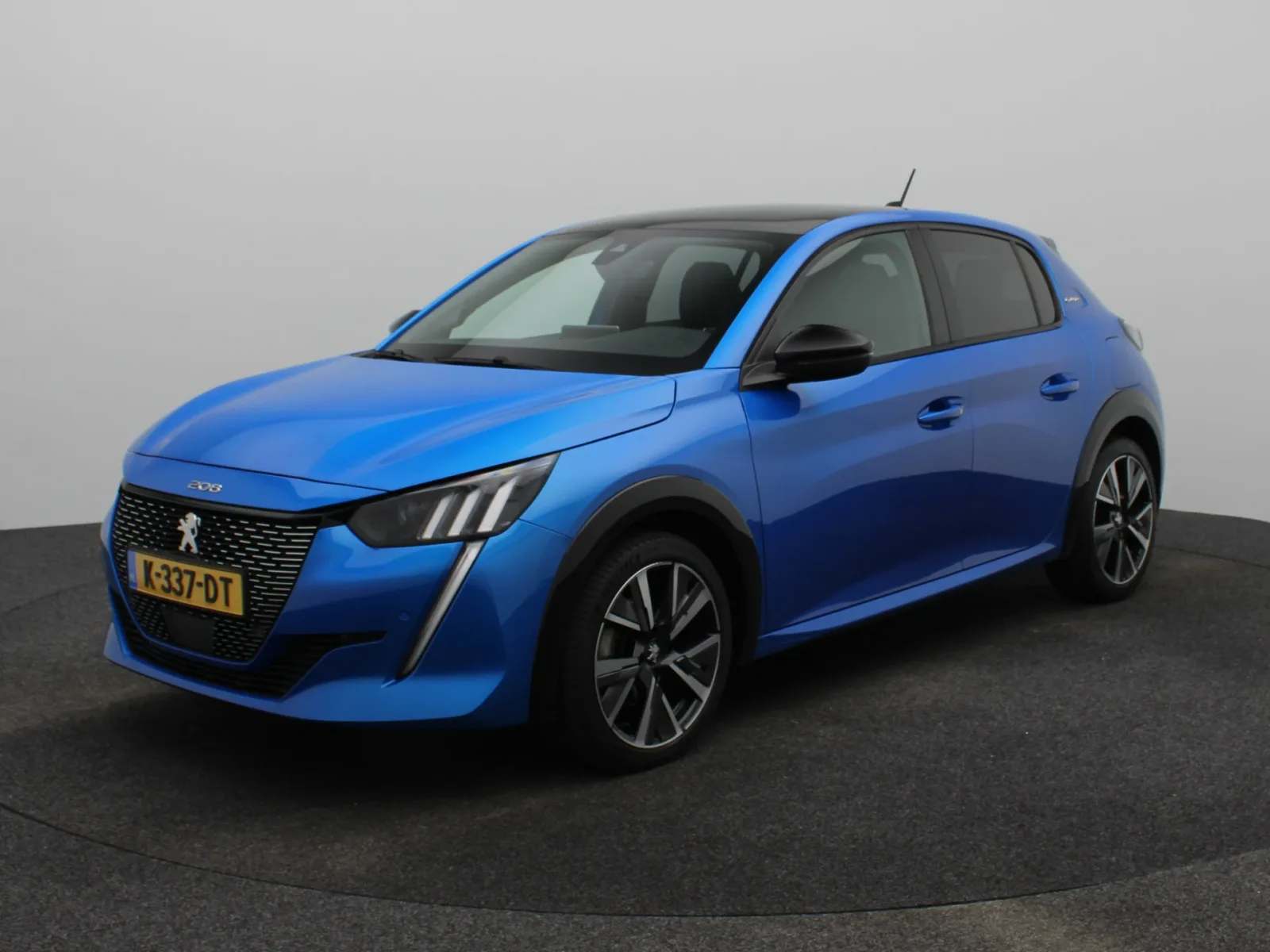 Peugeot 208 (2020) — foto 1