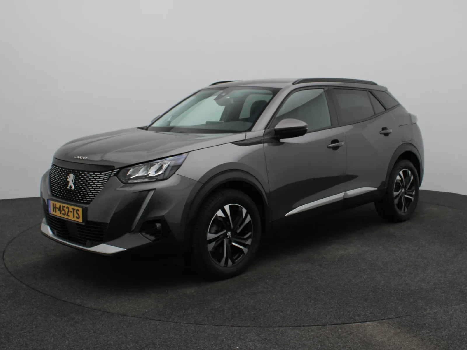 Peugeot 2008 (2020) — foto 1