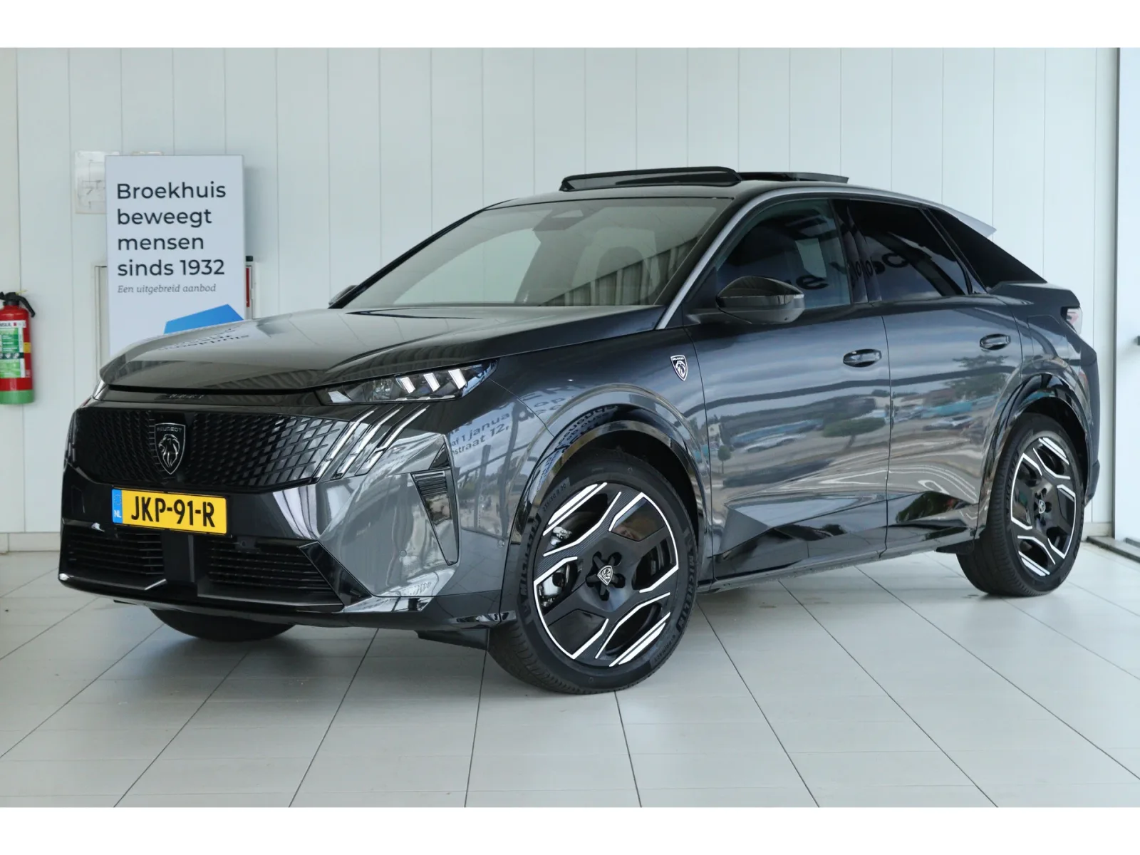 Peugeot e-3008 (2026) — foto 1