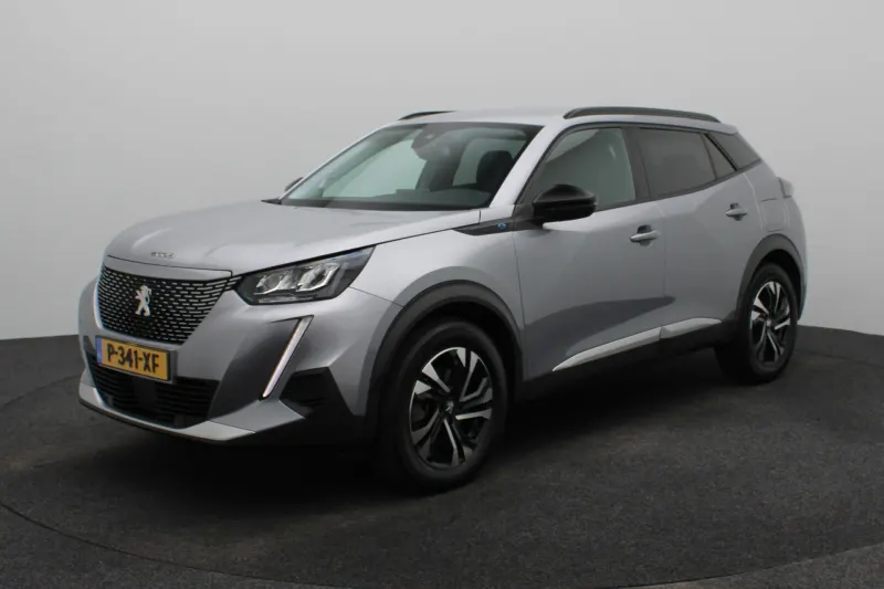Peugeot e-2008 (2022)