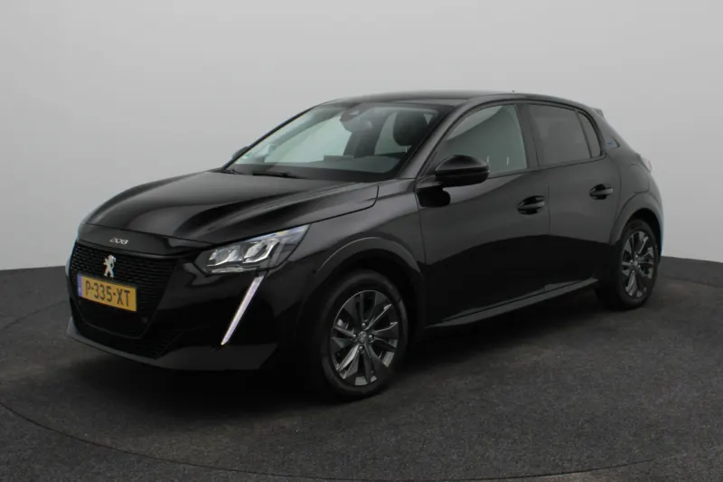 Peugeot e-208 (2022)