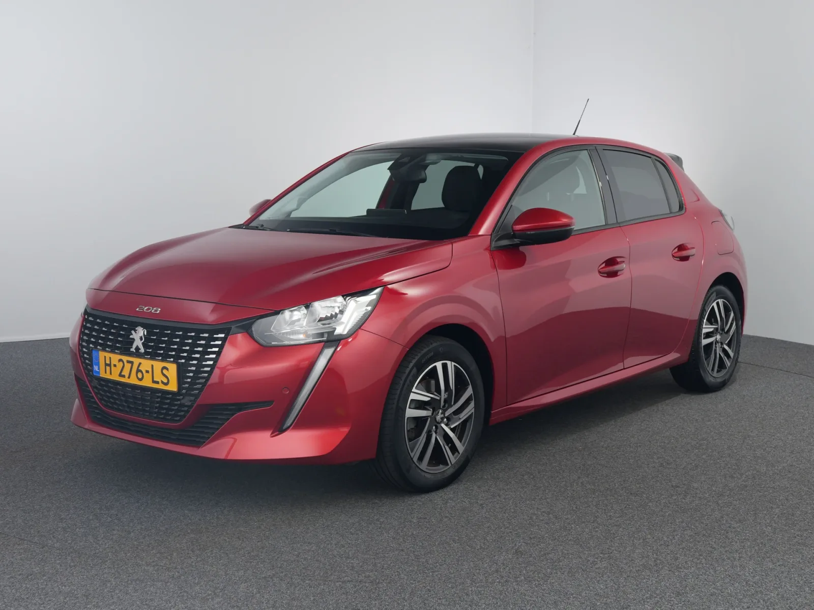 Peugeot 208 (2020) — foto 1