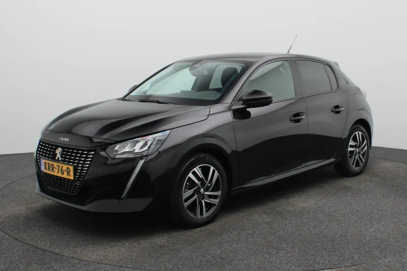Peugeot 208 (2023)