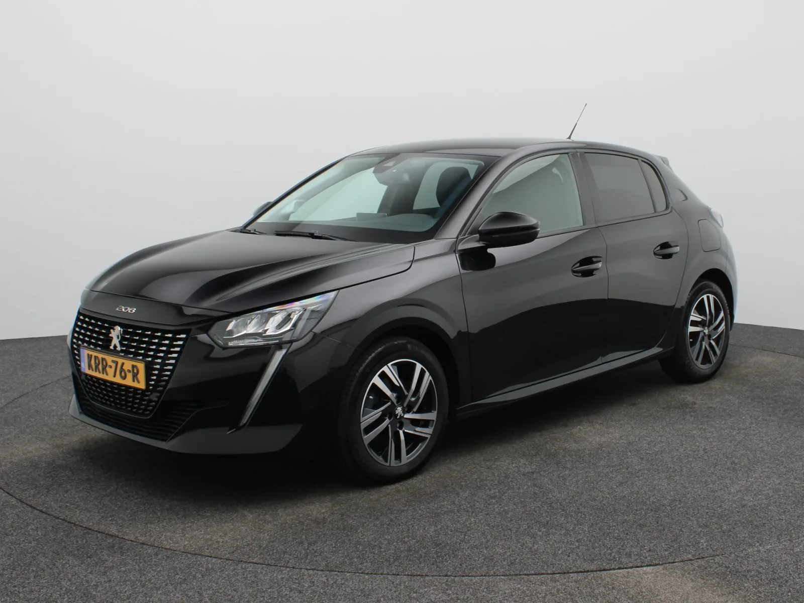 Peugeot 208 (2023) — foto 1