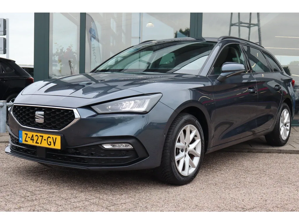 SEAT Leon Sportstourer (2024) — foto 1