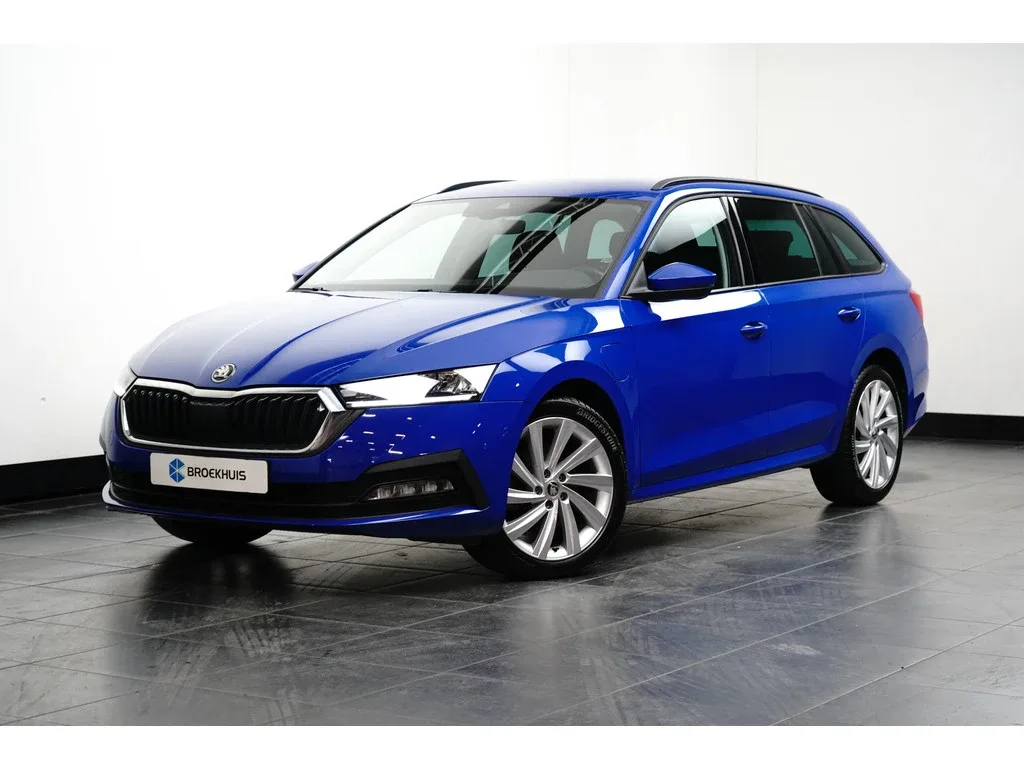 Škoda Octavia (2022) — foto 1