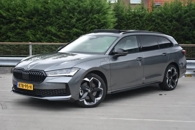 Škoda Superb (2025)