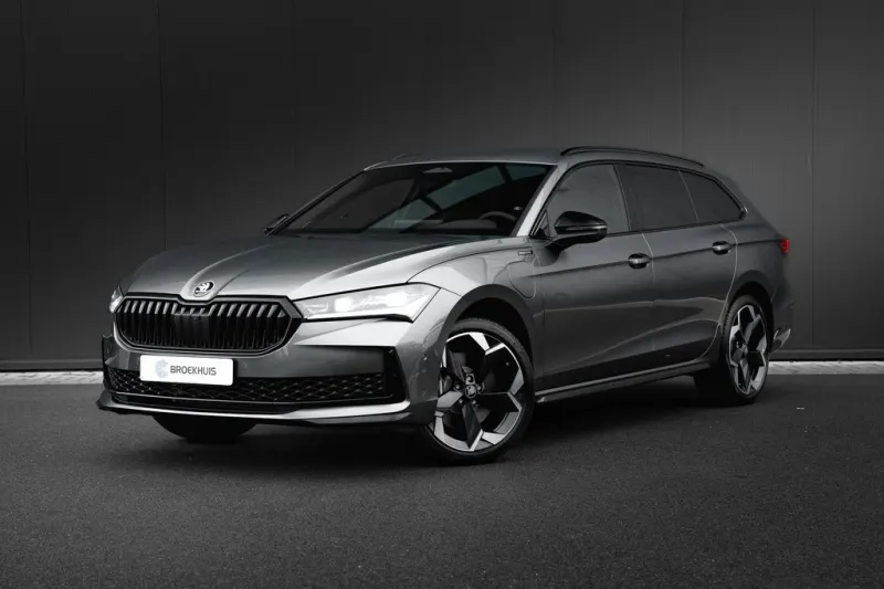 Škoda Superb (2025)